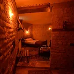 The Cave House 酒店