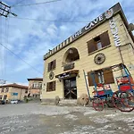 The Cave House 酒店 3*