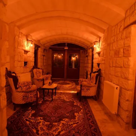 Ξενοδοχείο The Cave House 3*