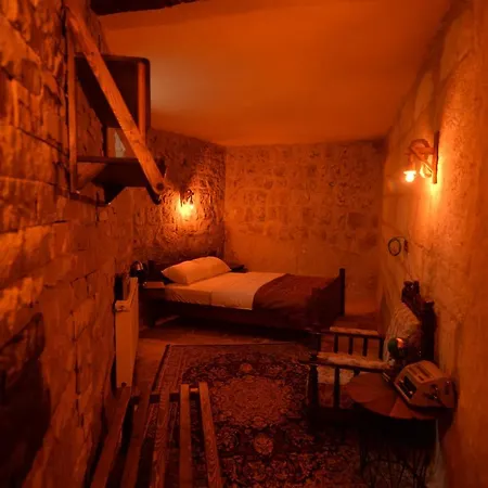 The Cave House Ξενοδοχείο Ουργκούπ