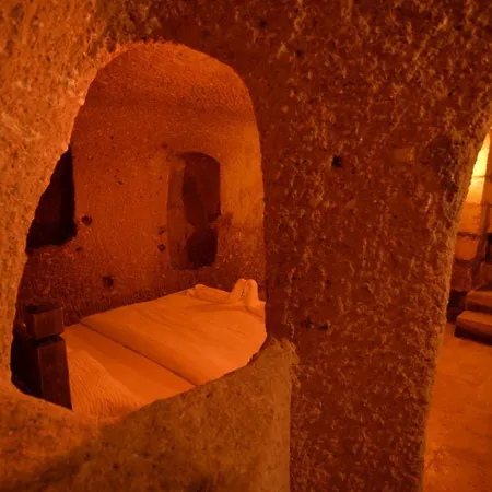 The Cave House Ξενοδοχείο Ουργκούπ