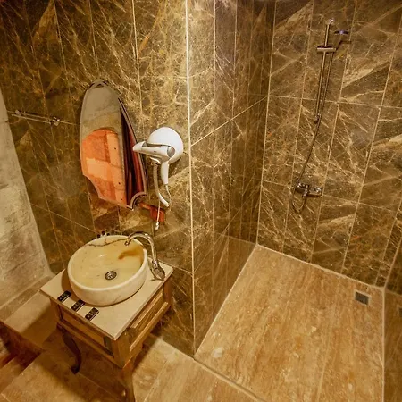 The Cave House Hotel 3*