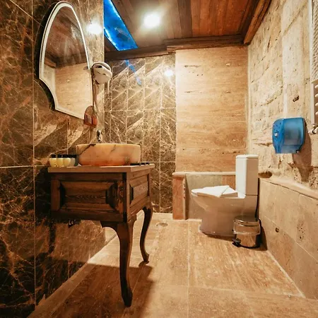 The Cave House Ουργκούπ