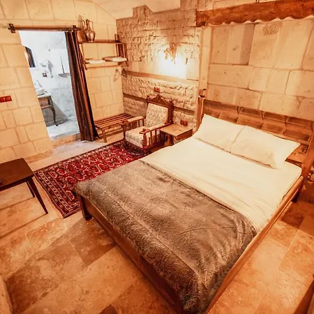 The Cave House 3* Ουργκούπ